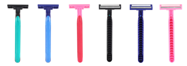 can you take disposable razors on a plane